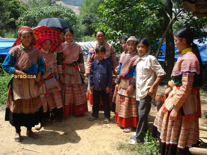 Flower Hmong people at the Coc Ly Market in Bac Ha District, Lao Cai Province