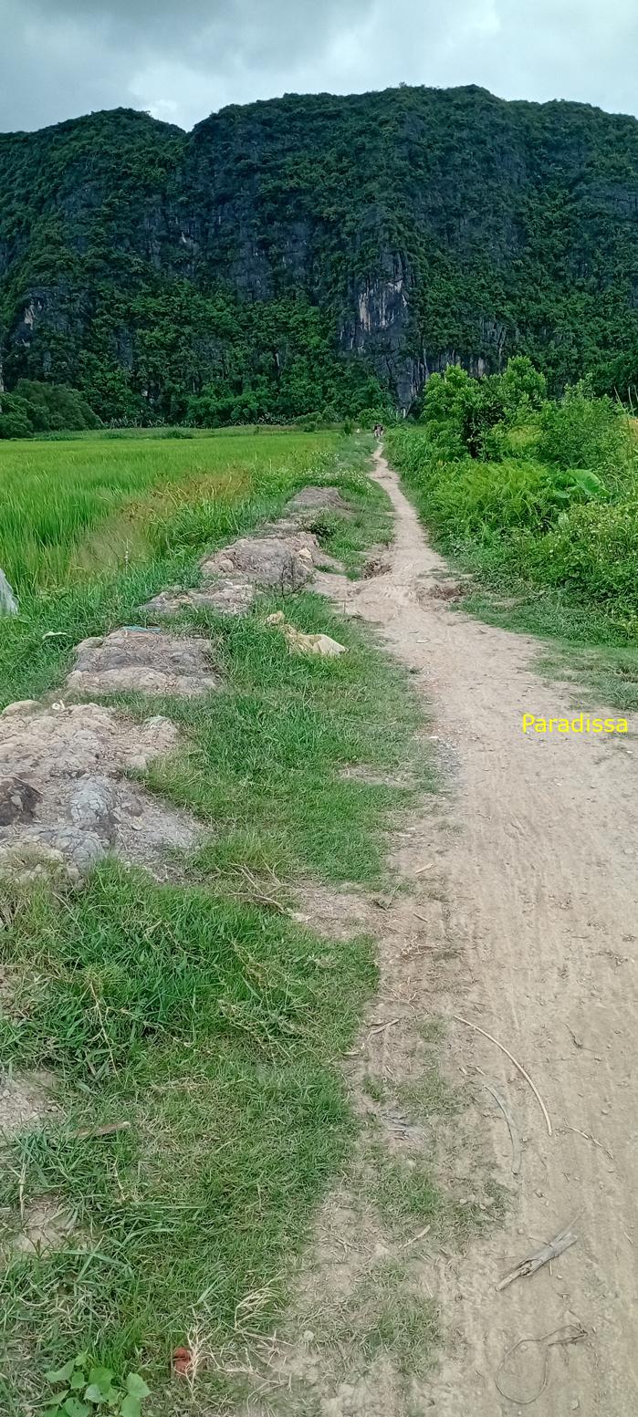 Cycling tour through the heavenly landscape of Ninh Binh, Vietnam
