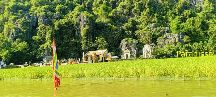 Cycling tour through the heavenly landscape of Ninh Binh, Vietnam