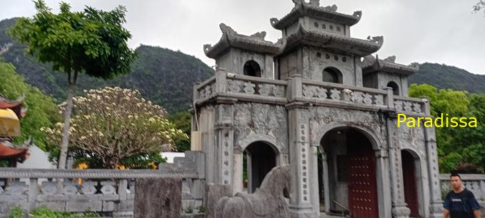 Cycling tour through the heavenly landscape of Ninh Binh, Vietnam