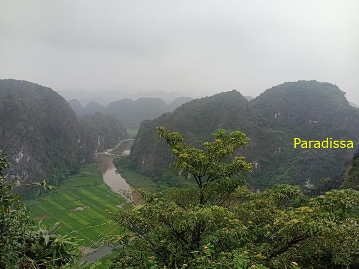 Family holiday in Ninh Binh Vietnam