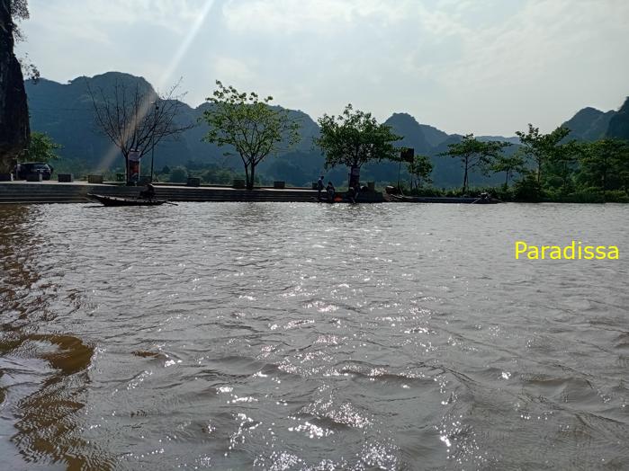 Family holiday in Ninh Binh Vietnam