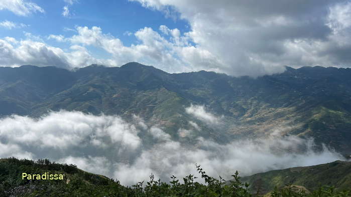 Magnificent clouds at Ta Xua, Bac Yen District, Son La Province