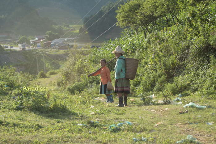 Hmong mother and daughter at Moc Chau Son La Vietnam