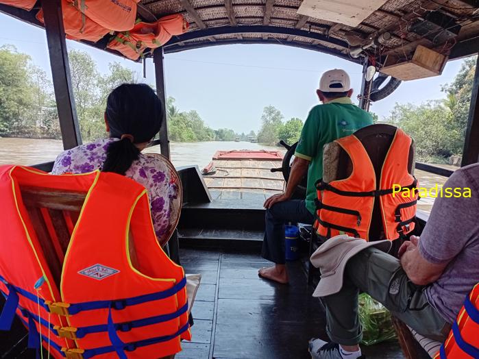 Family vacation in Vinh Long in the Mekong Delta in southern Vietnam Family vacation in Vinh Long in the Mekong Delta in southern Vietnam