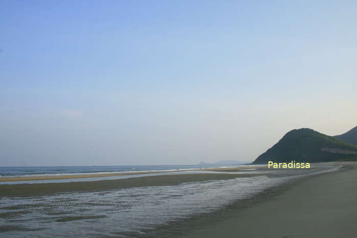 The Thuy Van Beach (Bai Sau, Back Beach) in Vung Tau City, Vietnam